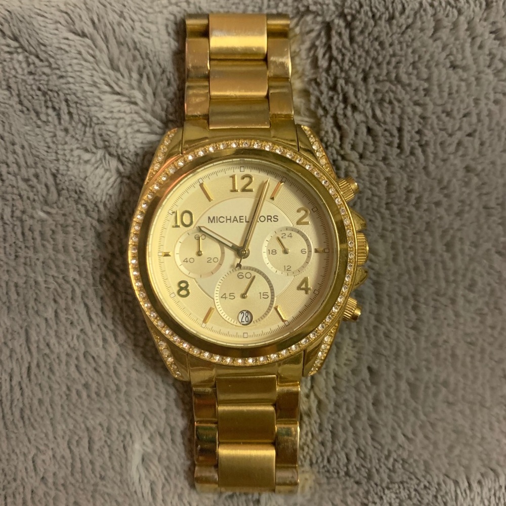 Michael kors gold watch